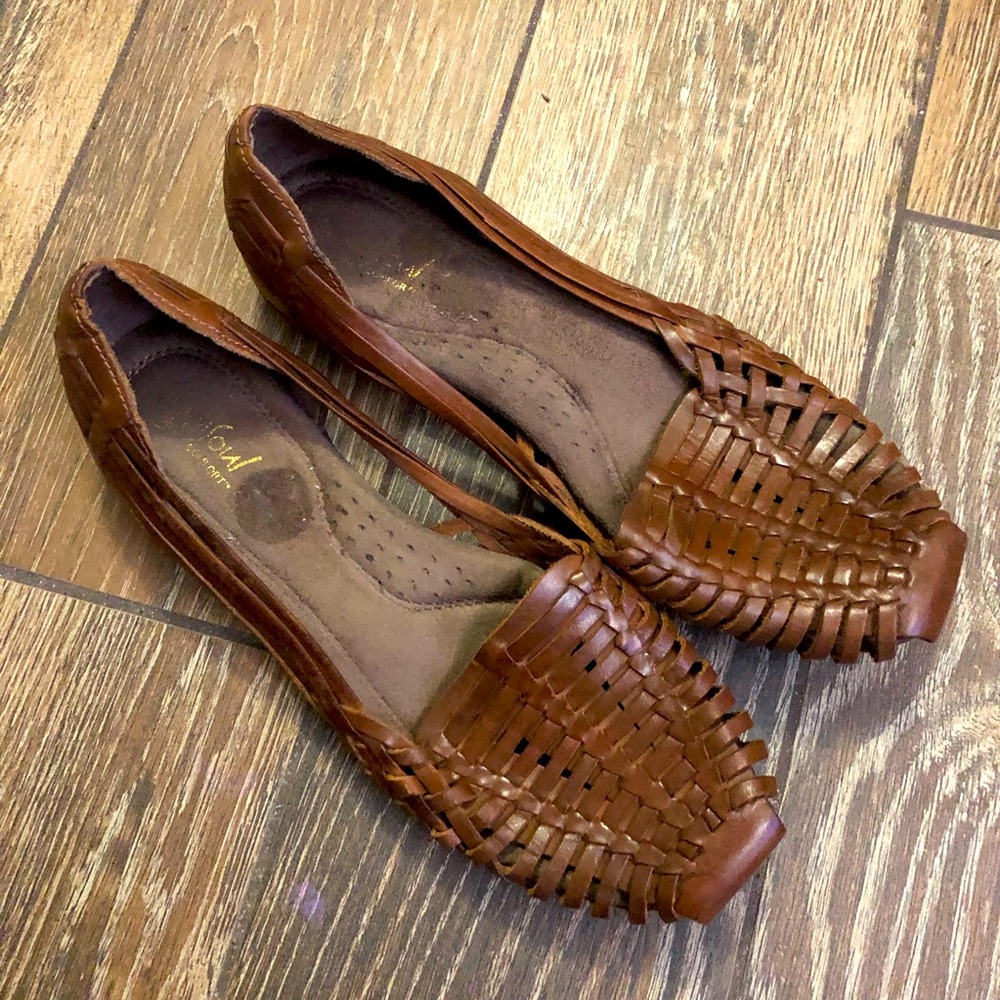 Natural Soul Huarache Woven Sandals
